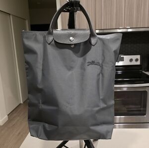 Longchamp handbags in grey